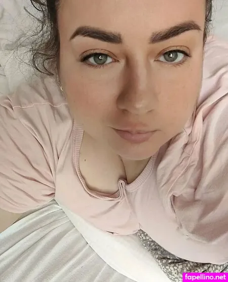 Julianna Serene Paradox OnlyFans Thumbnail #4Q0qqQRkEP