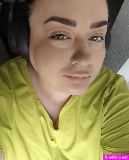 Julianna Serene Paradox OnlyFans Thumbnail #lAtkctCRgS