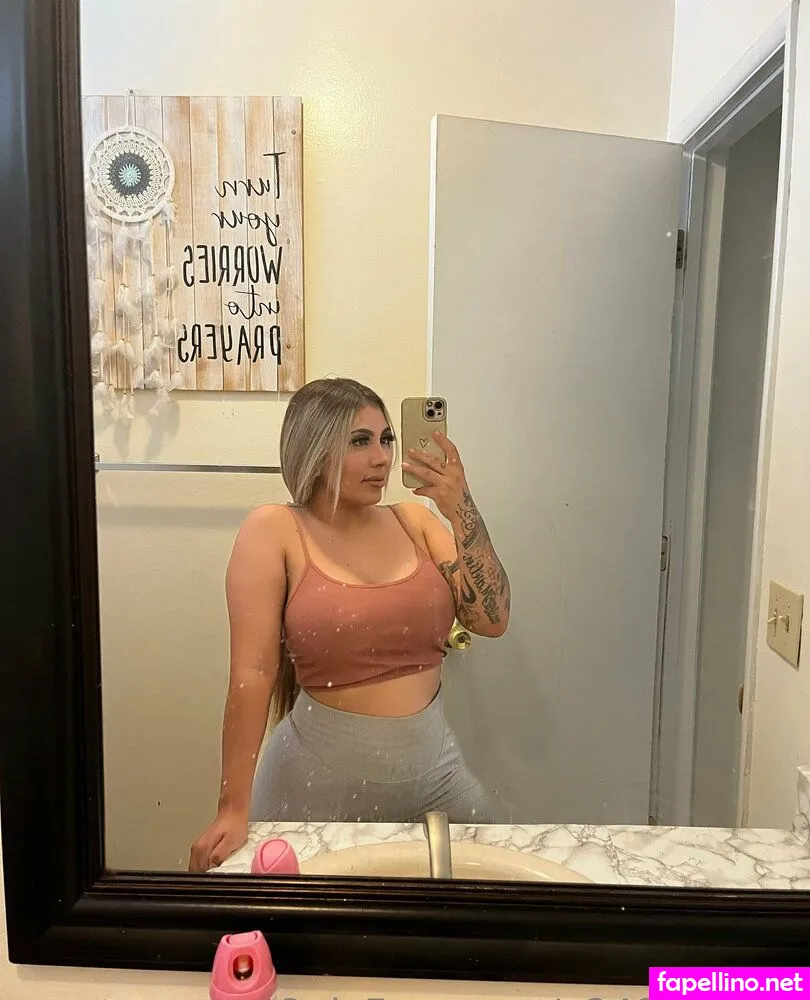 _julianna_xox, u249774102 Nude Leaked OnlyFans Photo #1c9jpFkHE0