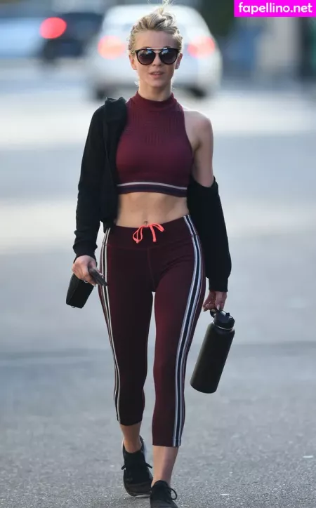 Julianne Hough OnlyFans Thumbnail #251qnQvkAZ
