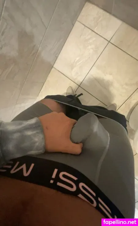 Juliannoxx OnlyFans Thumbnail #Qh1vyFL26e