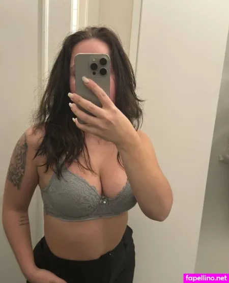 Juliapilutta OnlyFans Thumbnail #MqULQ7dzkt