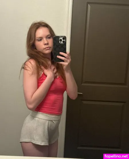 Juliaraeee OnlyFans Thumbnail #KMDljfUlW6