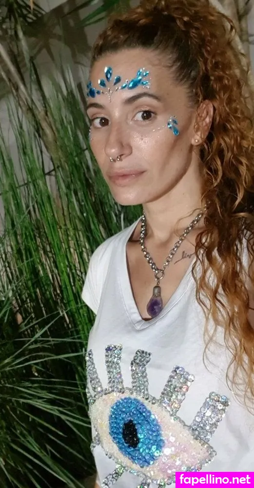 _redlove_, juliaredlove Nude Leaked OnlyFans Photo #0Fp86bFBEi