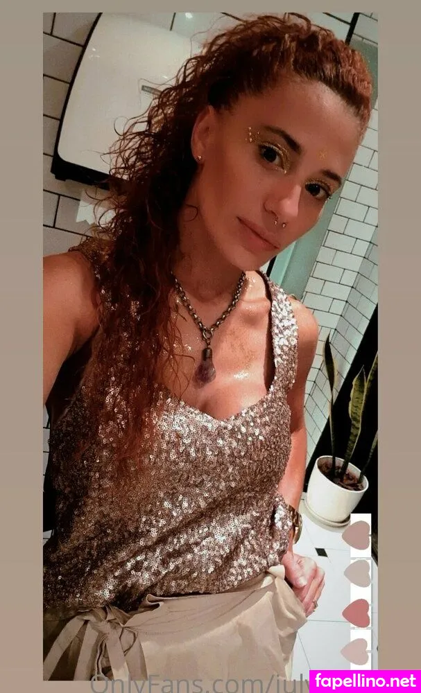 _redlove_, juliaredlove Nude Leaked OnlyFans Photo #8KLpXgj3F3