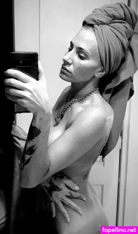 Juliaredlove OnlyFans Thumbnail #VHKccwK9v7