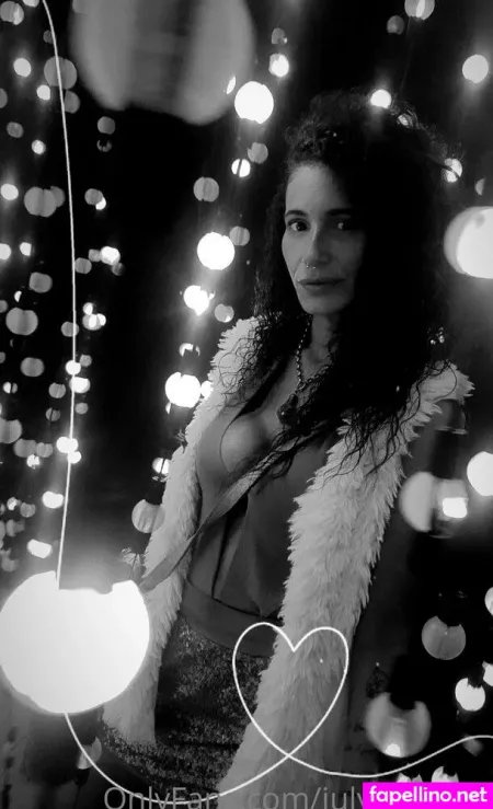 Juliaredlove OnlyFans Thumbnail #vpqnatPQJn