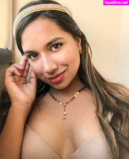 Juliarocavip OnlyFans Thumbnail #YtXoVB6XyB