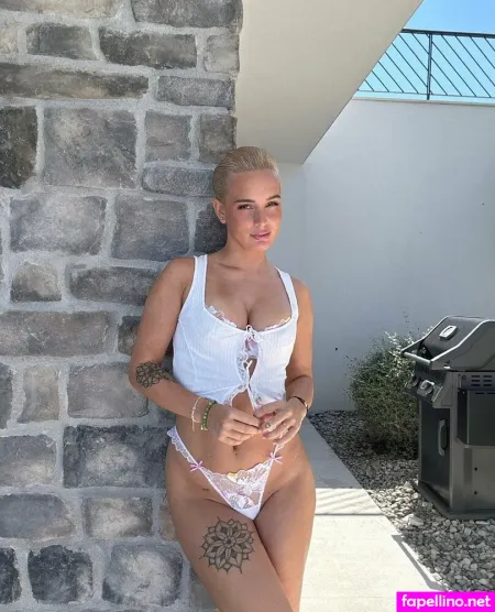 Juliaroemmelt 1 OnlyFans Thumbnail #ZpRGHudFAK