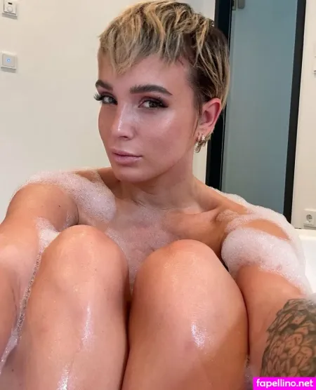 Juliaroemmelt 1 OnlyFans Thumbnail #f5Y2fdXP1C