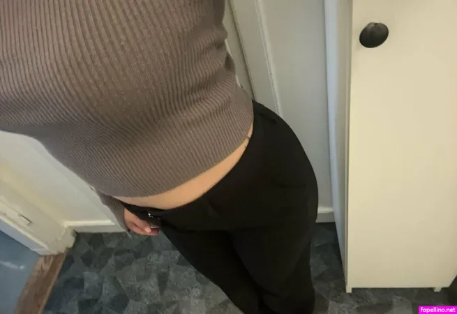 Julias06 OnlyFans Thumbnail #MaULl6o8CW