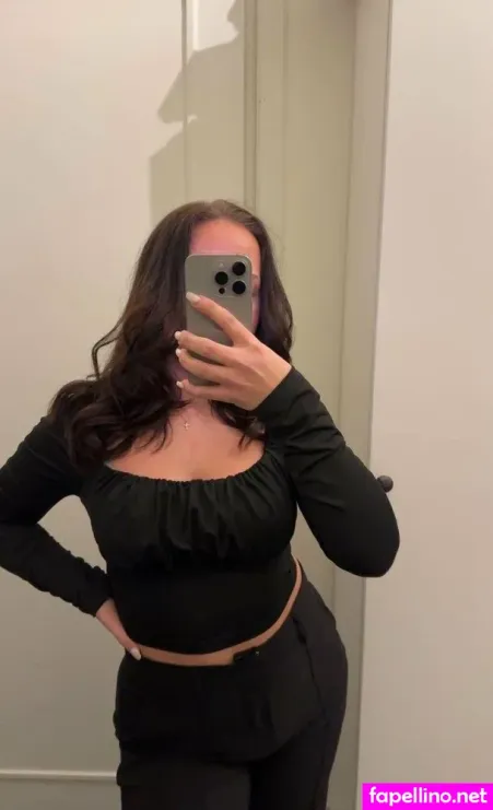 Julias06 OnlyFans Thumbnail #UN0s8FdHkK