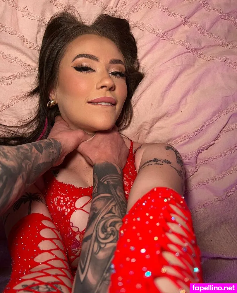 VeneratedProphecy, juliasommerr, juliasommers Nude Leaked OnlyFans Photo #KBsnBVo1Kf