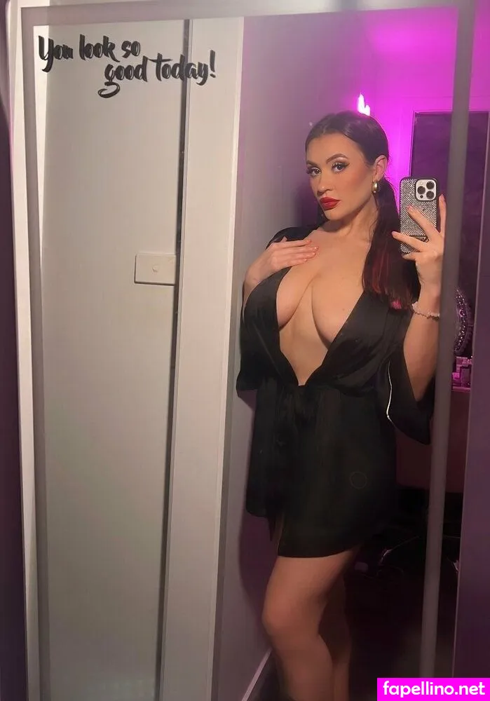 VeneratedProphecy, juliasommerr, juliasommers Nude Leaked OnlyFans Photo #YIRJJU8JXm