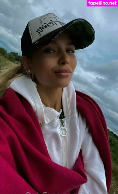 Juliawind OnlyFans Thumbnail #HUh0vKS3Zk