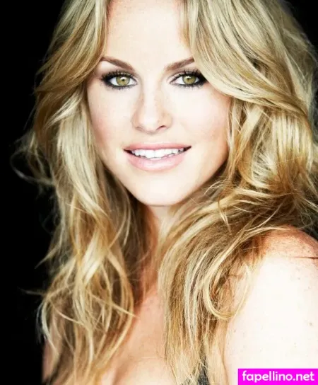 Julie Berman OnlyFans Thumbnail #CcYeYoOQrp