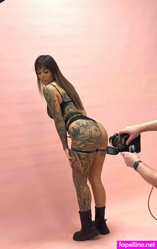 juliebischoff_, juliebischoffp Nude Leaked OnlyFans Photo #50CdTWxHIV