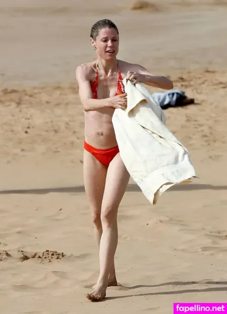 Julie Bowen OnlyFans Thumbnail #3O0o7HAfLr