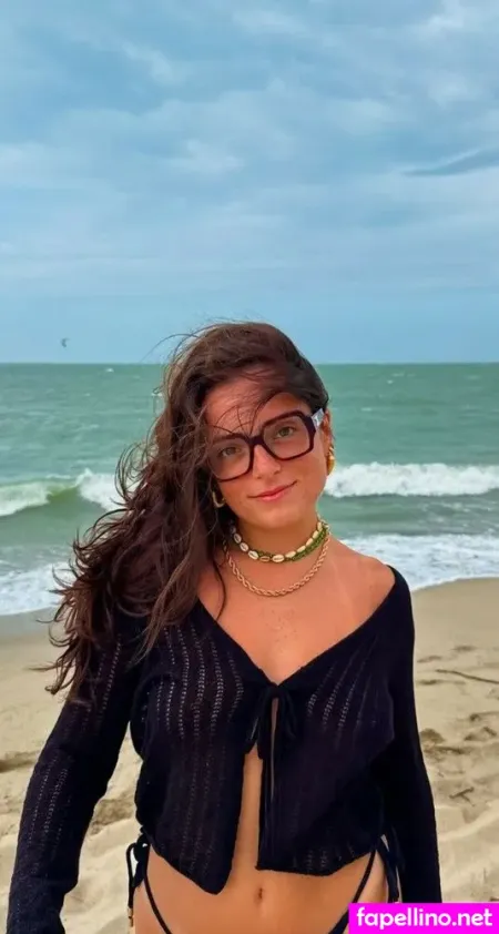 Julie Ferrat OnlyFans Thumbnail #Efmw1wFGcF