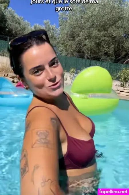 Julie Ferrat OnlyFans Thumbnail #Vqlv3TJStQ