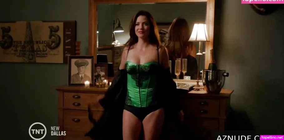 Julie Gonzalo OnlyFans Thumbnail #ld0rPQp27m