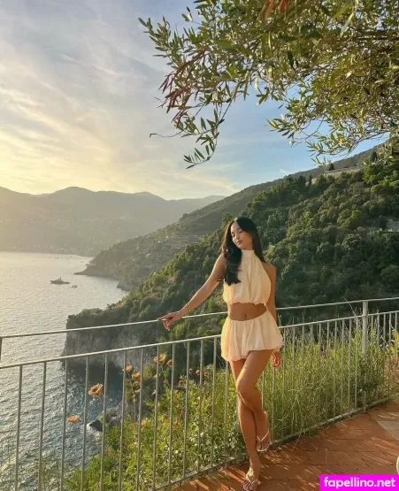 Julie Hwang OnlyFans Thumbnail #GV5zibUpr7