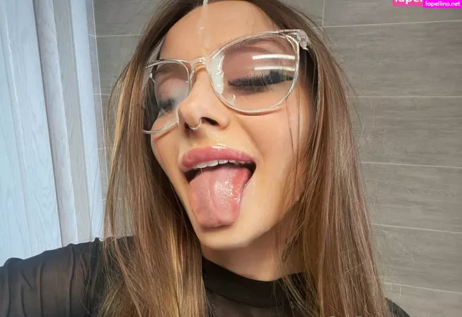 Julie Jess OnlyFans Thumbnail #q0i6aIY6es