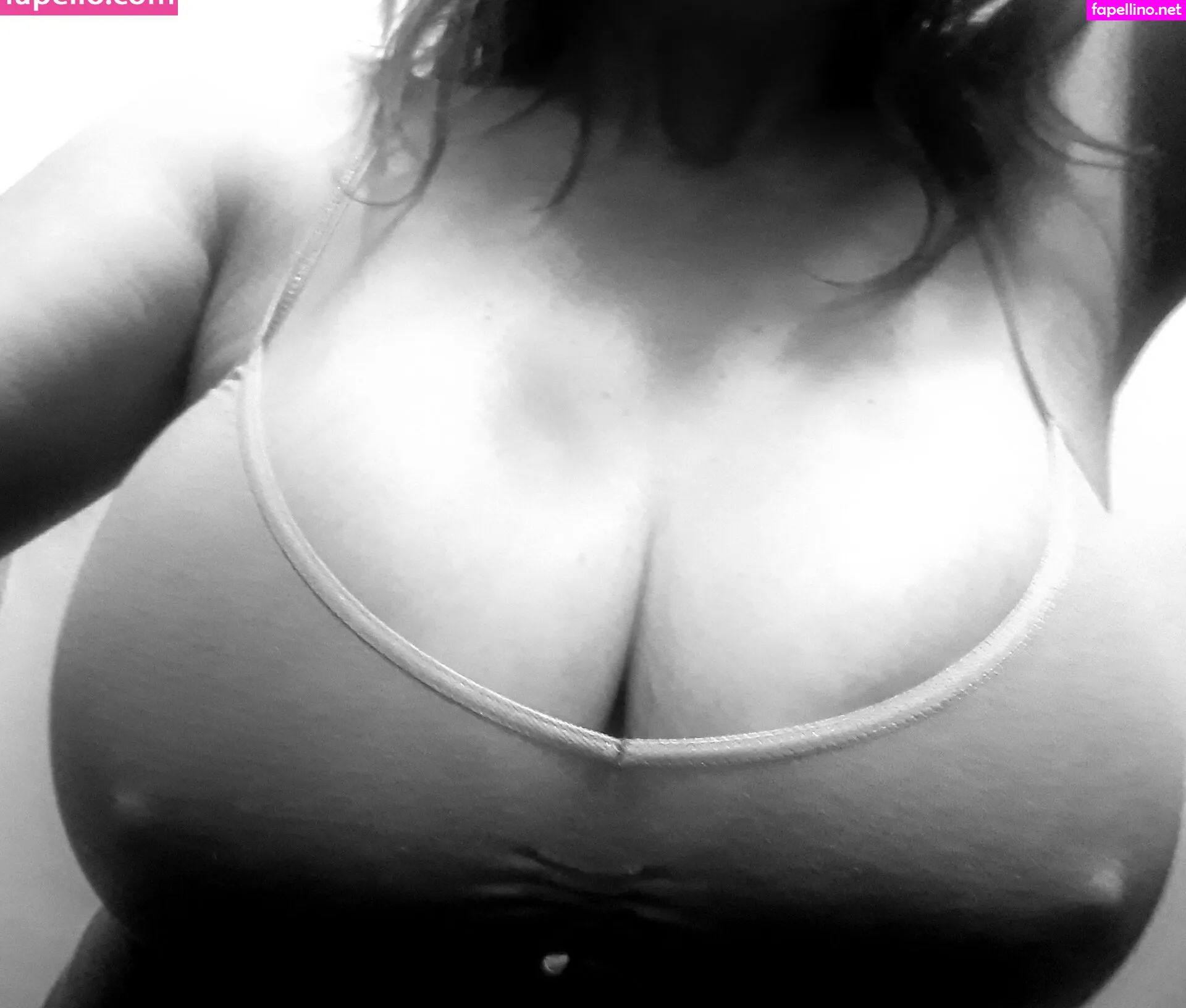 juliek62, therealjulieksmith Nude Leaked OnlyFans Photo #OvxVKUa0rZ