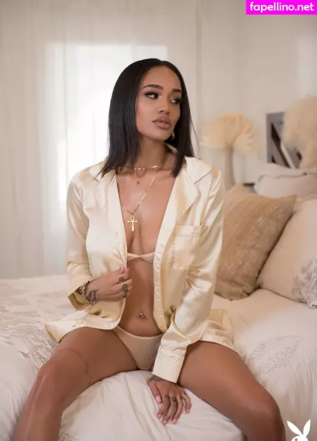 Julie Kay OnlyFans Thumbnail #4iaNCYZk9D