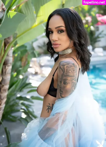 Julie Kay OnlyFans Thumbnail #pgsOdijJ4n