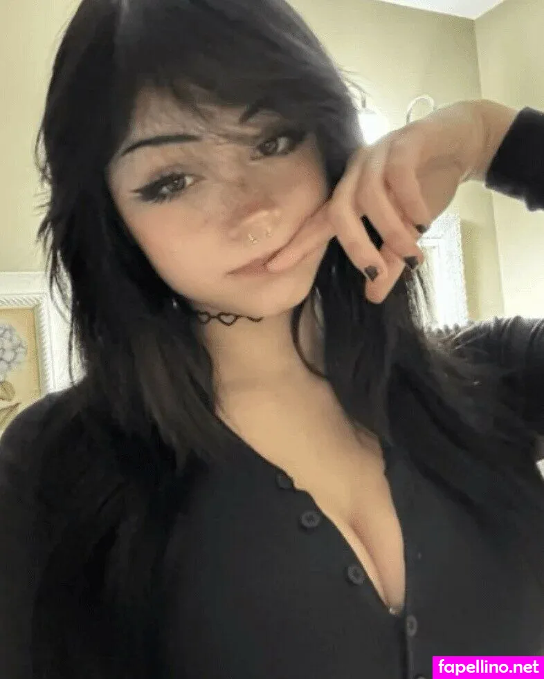 Juliekitti, Juliekitties, juliekitty4 Nude Leaked OnlyFans Photo #4RaOqCOvu0