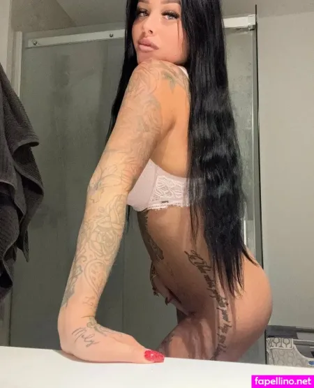 Julie Lefort OnlyFans Thumbnail #lpLIkL92Ty