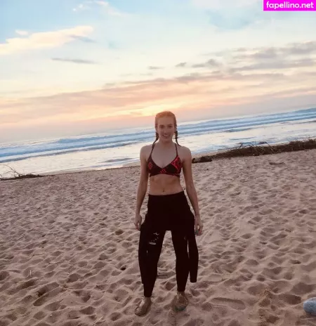 Julie Nolke OnlyFans Thumbnail #43kuwcUGim