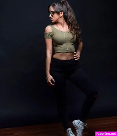 Julie Piraino OnlyFans Thumbnail #KC9cdS8vVB