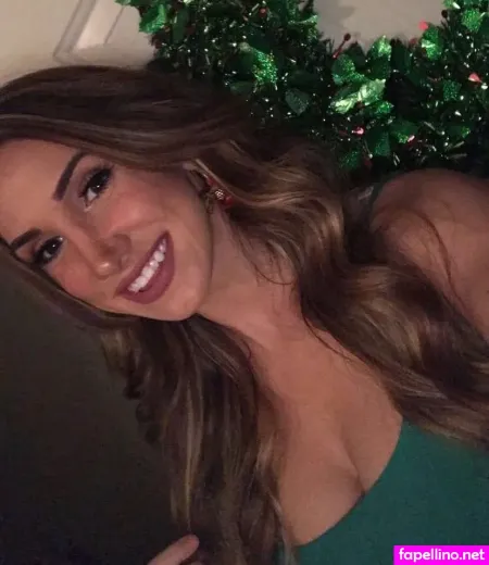 Julie Piraino OnlyFans Thumbnail #tybih3QMCt