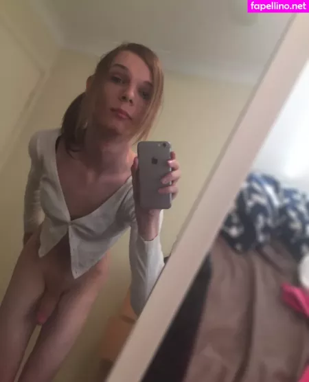 Julie Prim OnlyFans Thumbnail #YP6D6zFI0l