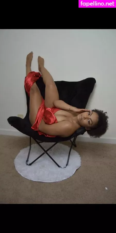 Julie Silver OnlyFans Thumbnail #4Olfa2b7Fi