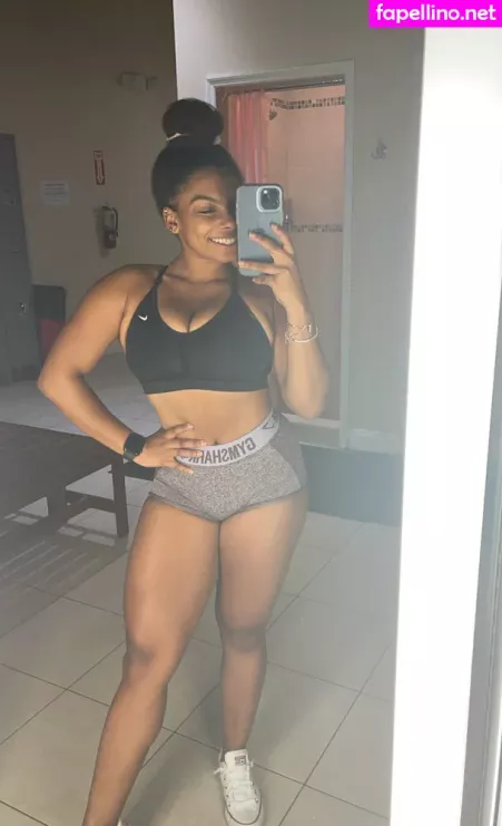 Julie Silver OnlyFans Thumbnail #Kfd1R5xDyu