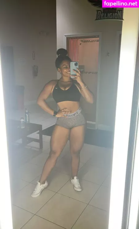 Julie Silver OnlyFans Thumbnail #T2cG8OlGk8