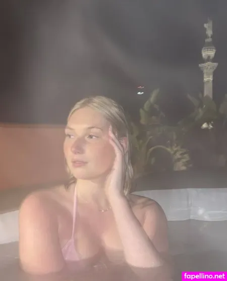 Julie Skov OnlyFans Thumbnail #A46Ykz7LgI