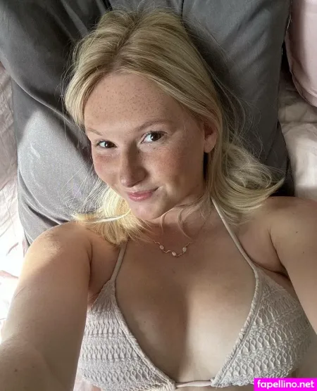 Julie Skov OnlyFans Thumbnail #xaSpsHafGm