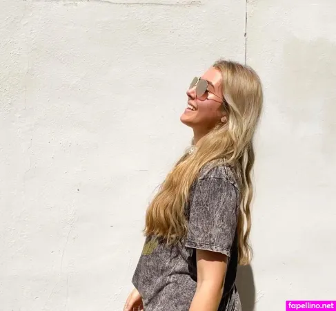 Julie Tirado OnlyFans Thumbnail #ZWP1s8otoH