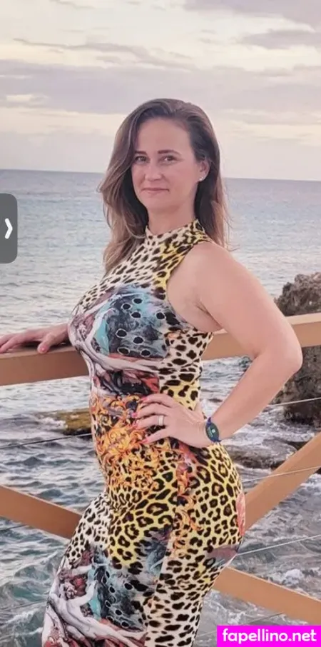 Julie Vaughn OnlyFans Thumbnail #BwJ6fRfCyW