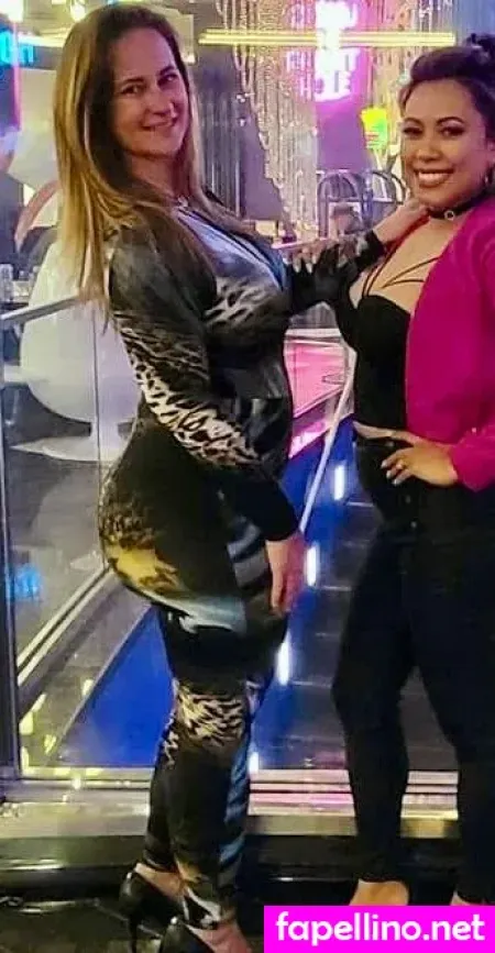 Julie Vaughn OnlyFans Thumbnail #HeCokOGa1j