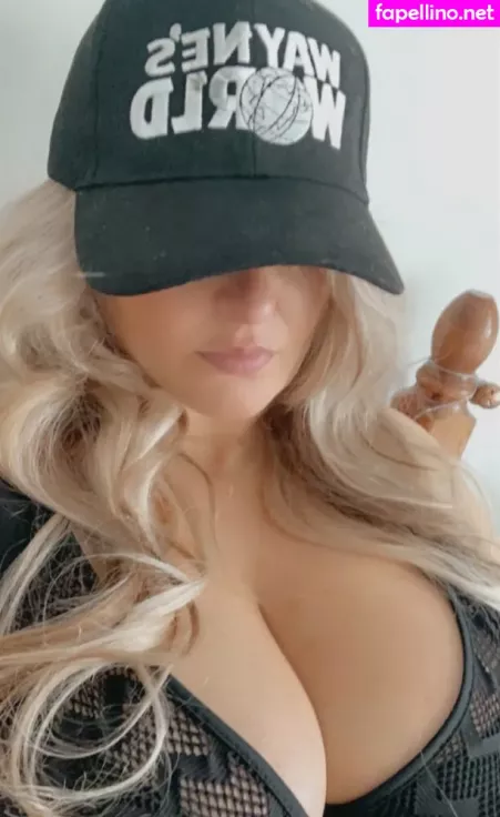 Julie OnlyFans Thumbnail #dQJtMkv7Lz