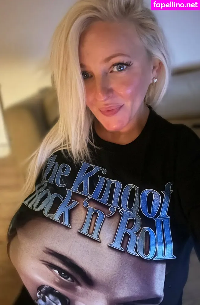 NoProbsJu, julieband, juliediablotine Nude Leaked OnlyFans Photo #hld9Z5KgNL