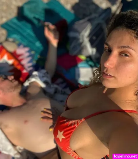 Julieberisha OnlyFans Thumbnail #OcQ0zaYxeu