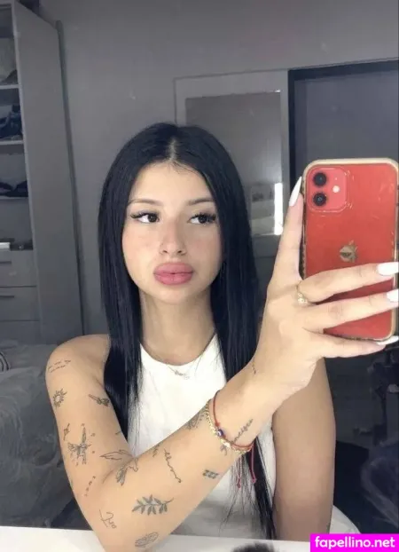 Julieblossom OnlyFans Thumbnail #Txfu3QMQpM