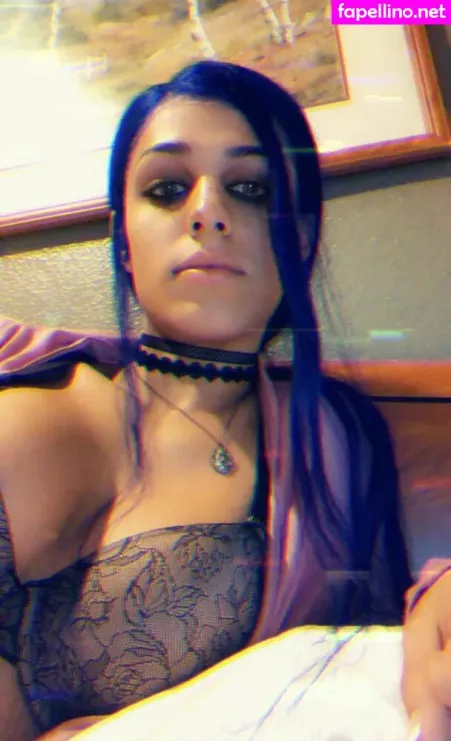 Juliebunny69 OnlyFans Thumbnail #3Xg7OfKmZp