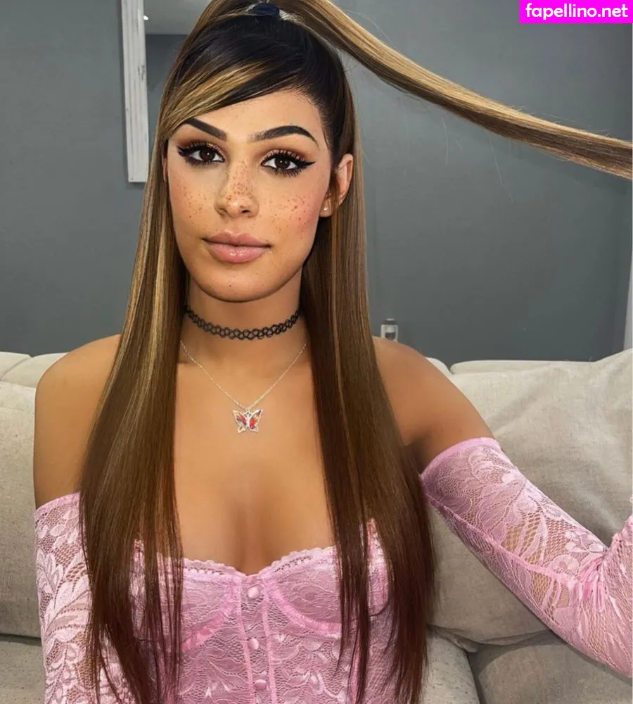 juliebunny69, juliegardner_ Nude Leaked OnlyFans Photo #ctnSAitEkm